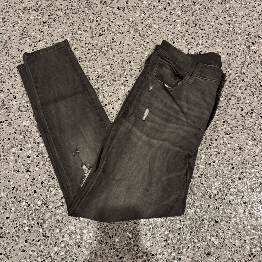 GAP Women’s Charcoal Skinny Jeans